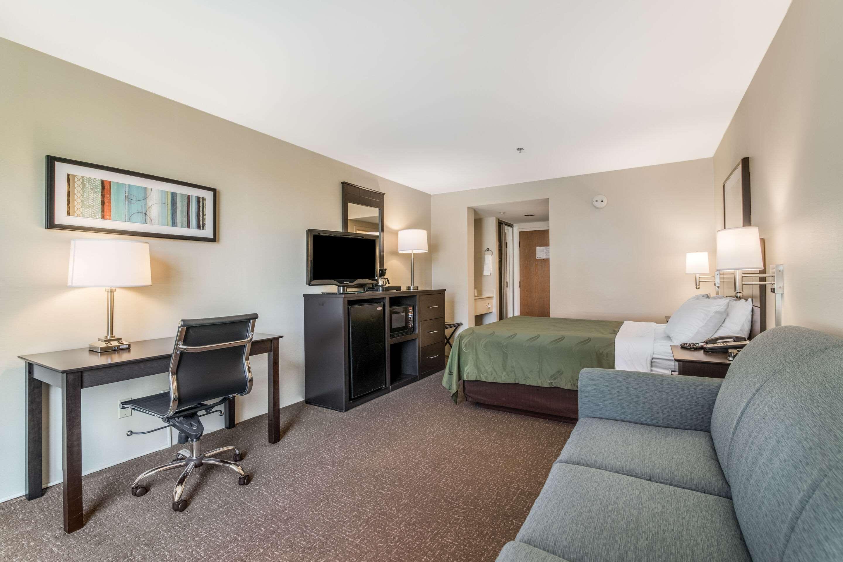 Quality Inn Портсмут Экстерьер фото